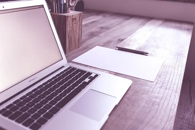 Come l'Intelligenza Artificiale Sta Modificando il Marketing