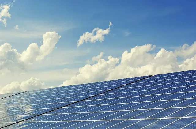 5 Tecnologie Sostenibili Che Plasmeranno il Futuro