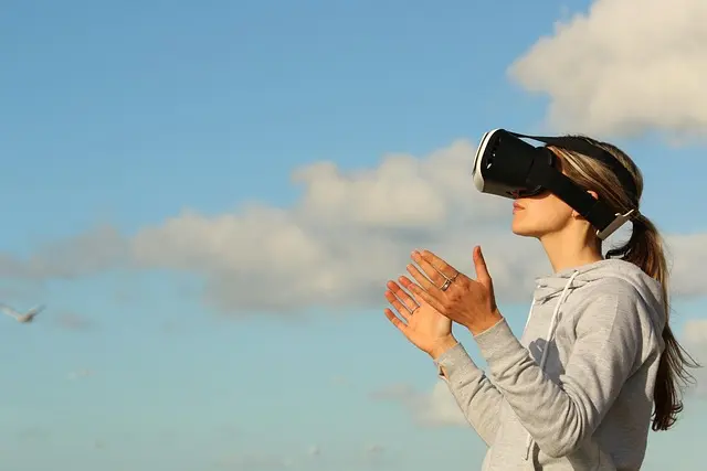 Come la Realtà Aumentata Sta Plasmandi il Futuro delle Esperienze