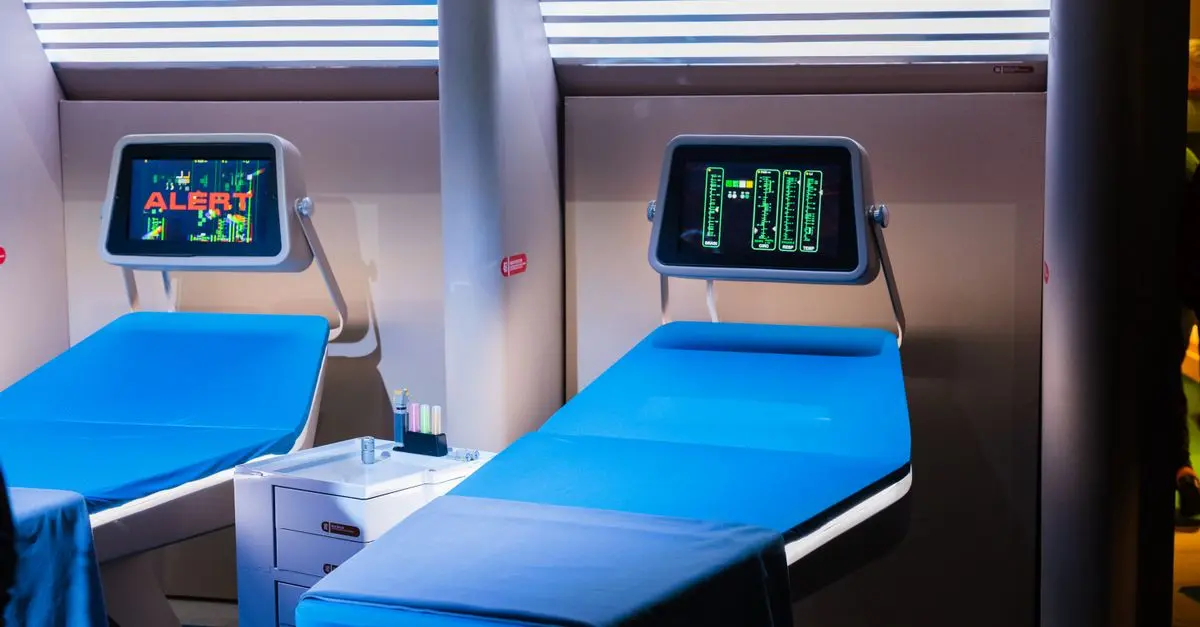 Tendenze Tecnologiche del Futuro: Cosa Aspettarsi nel Settore della Sanità