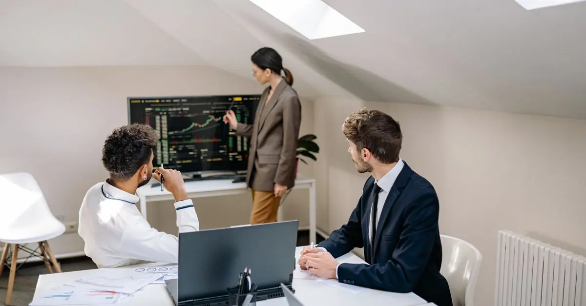 Intelligenza Artificiale e l'Impatto sul Futuro del Lavoro