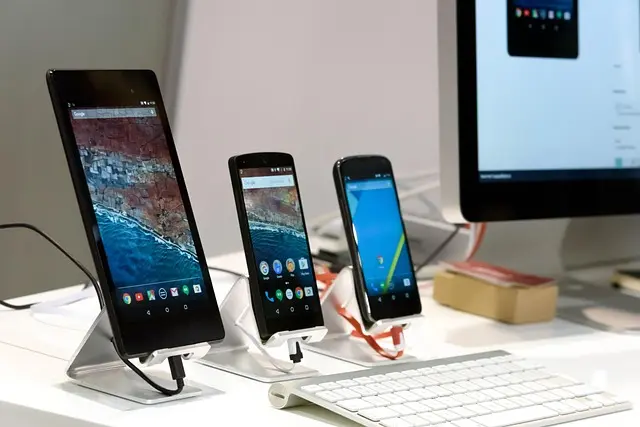 Le Tendenze Tecnologiche Emergenti Che Cambieranno il Futuro