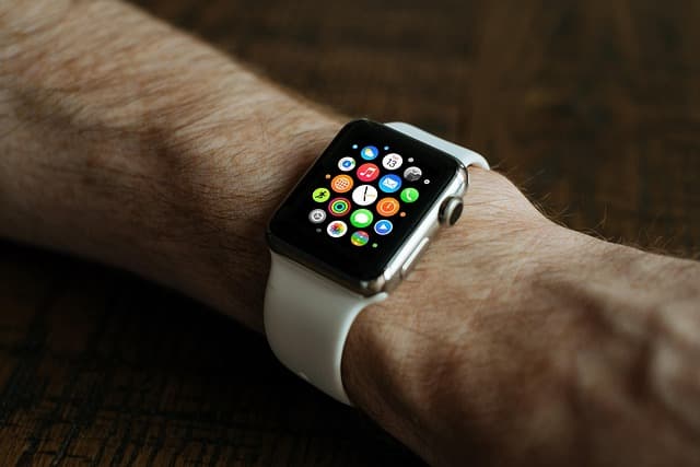 Come le Tecnologie Indossabili Stanno Cambiando la Vita Quotidiana